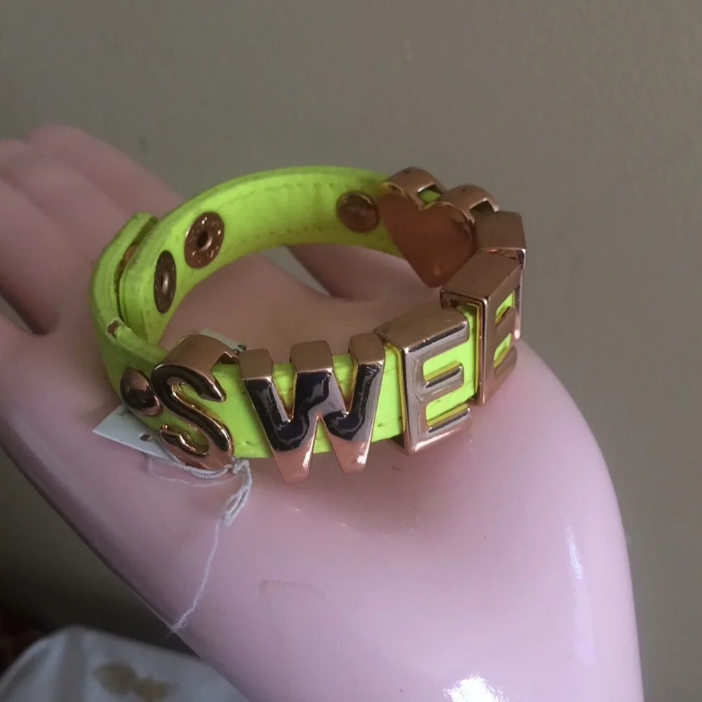 BCBG Generation‎ bracelet NWT